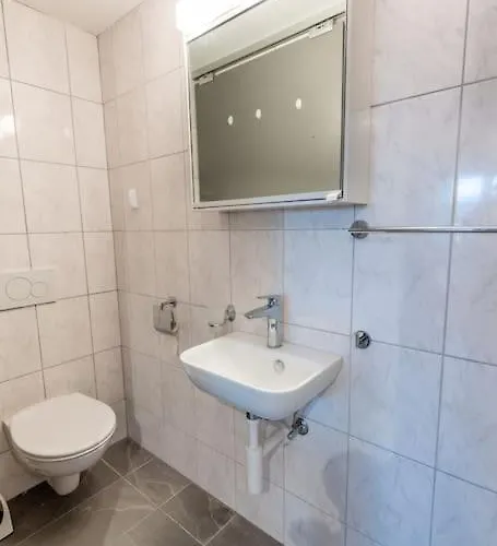 Apartament Nachhaltig Wohnen Im 1, Stock, Gratis Parkplatz! *